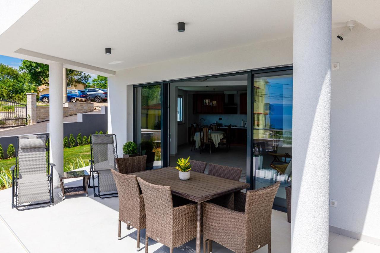 Apartment "Villa M" Kostrena Exterior photo